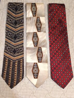 Ganni Men's Tie Set — Red, Cream, Black Patterned Neckties